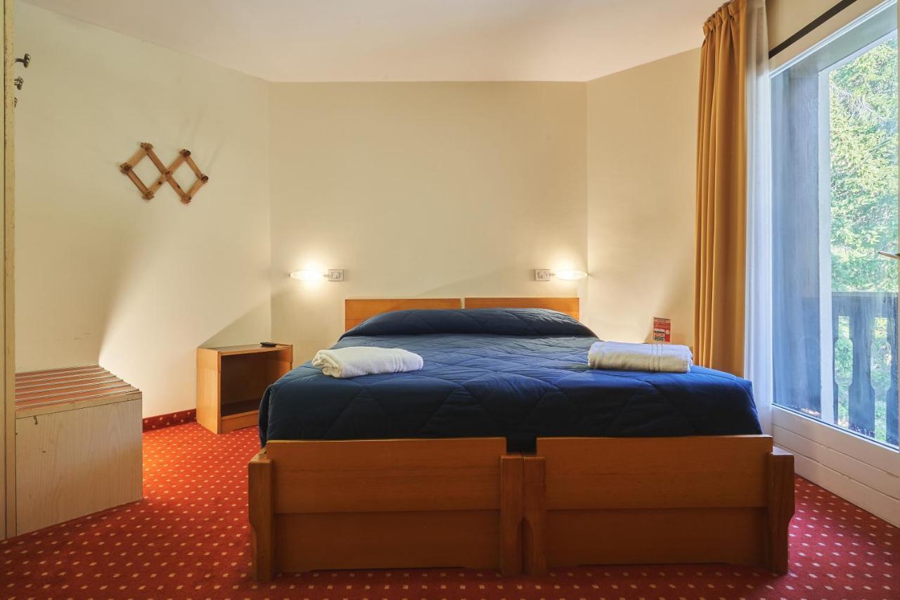 Hotel Dolomiti - Azzurro Club
